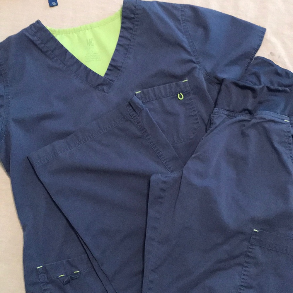 MC 2 scrubs